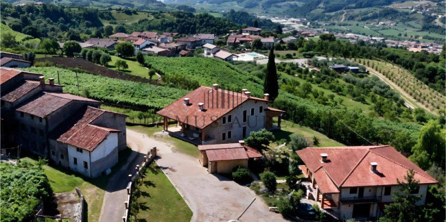 Casa indipendente in vendita a San Giovanni Ilarione (VR)