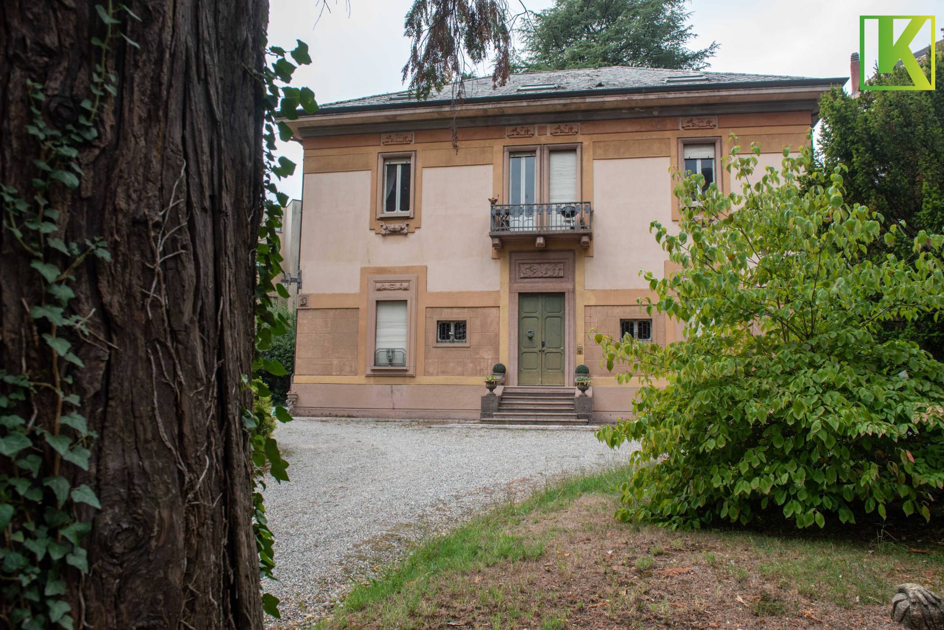 Villa in vendita a Varese (VA)