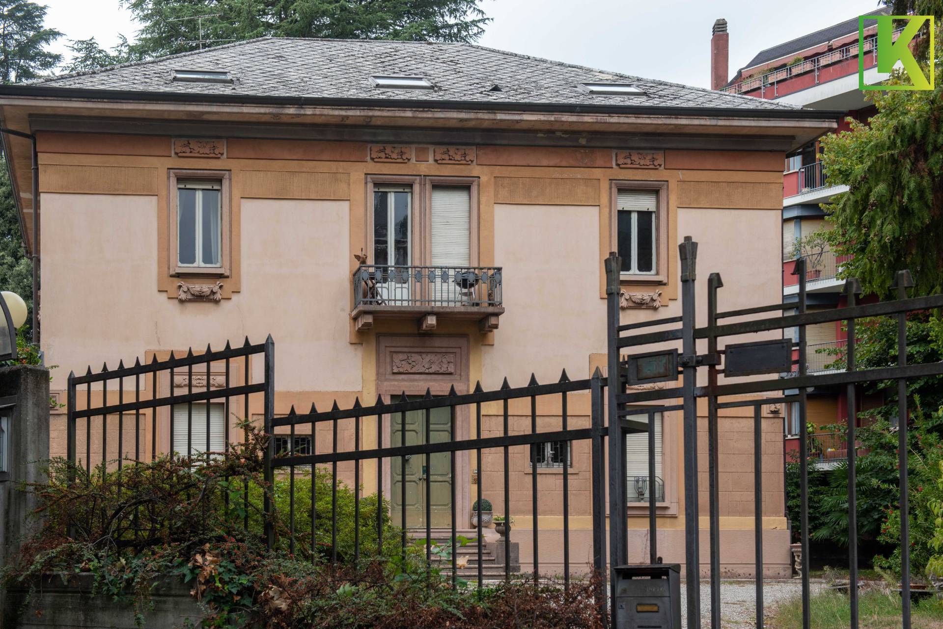 Villa in vendita a Varese (VA)