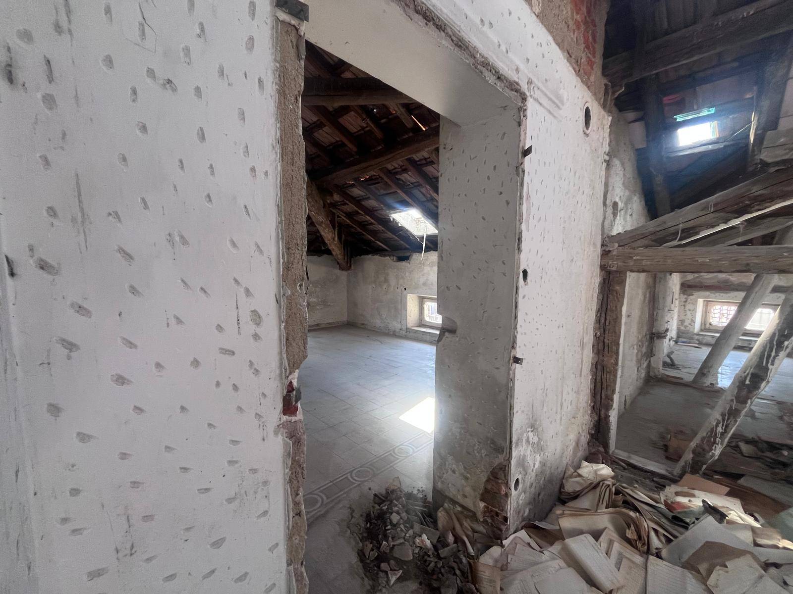 Appartamento in vendita a Varese (VA)