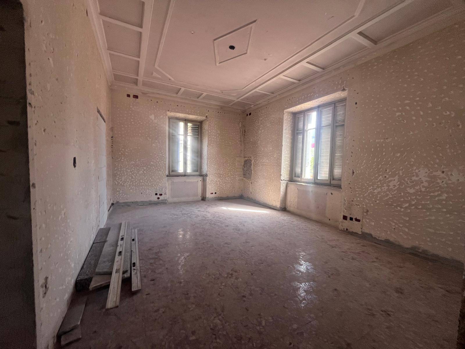 Appartamento in vendita a Varese (VA)