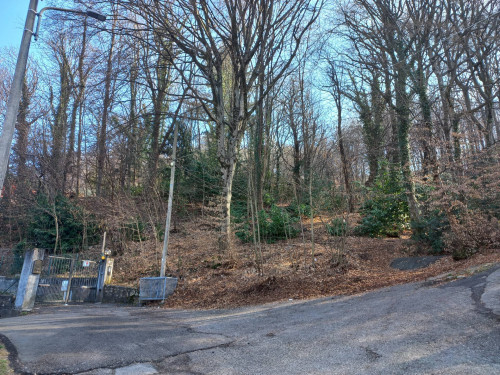 Terreno edificabile in vendita a Valganna