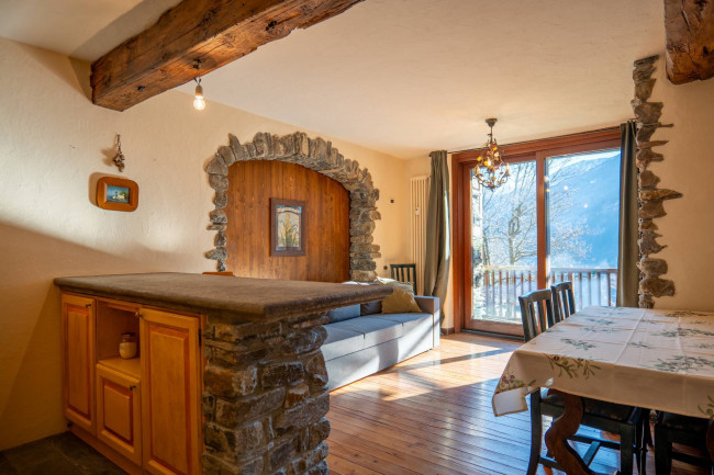 Appartamento Quadrilocale in vendita a La Salle