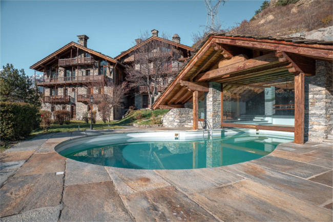 Appartamento Quadrilocale in vendita a La Salle