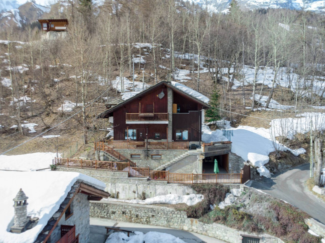 Appartamento Quadrilocale in vendita a Courmayeur