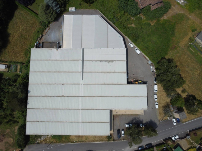 Capannone Industriale in vendita a Binago