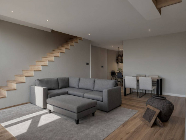 Appartamento Trilocale in vendita a Varese