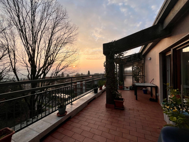 Appartamento Trilocale in vendita a Varese