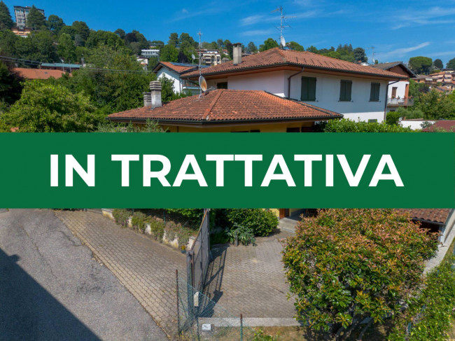 Villa in vendita a Luvinate