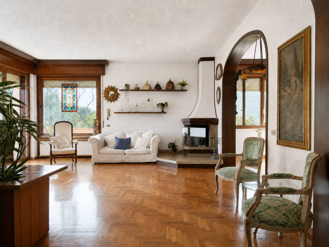 Casa singola in vendita a Varese