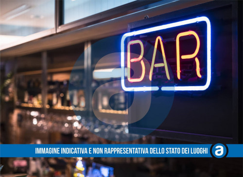 Locale commerciale in vendita a Bari