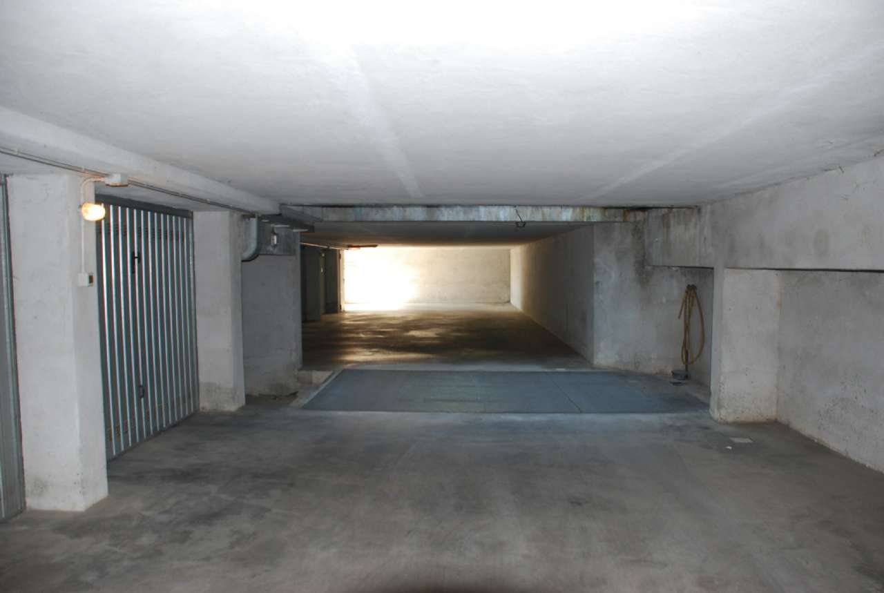 Garage/Box/Posto auto in affitto a Piobesi Torinese (TO)