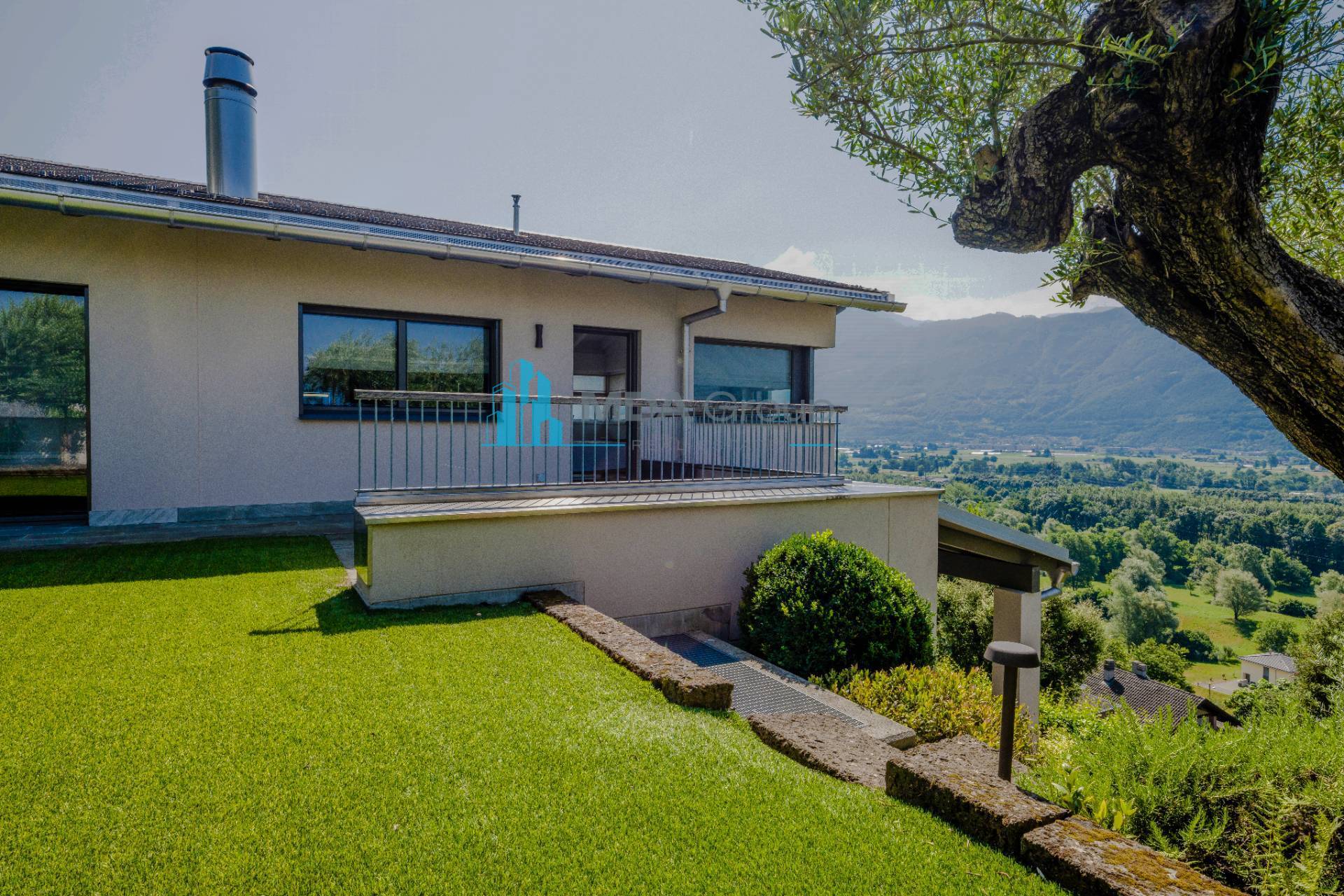 Villa for sale in Bellinzona