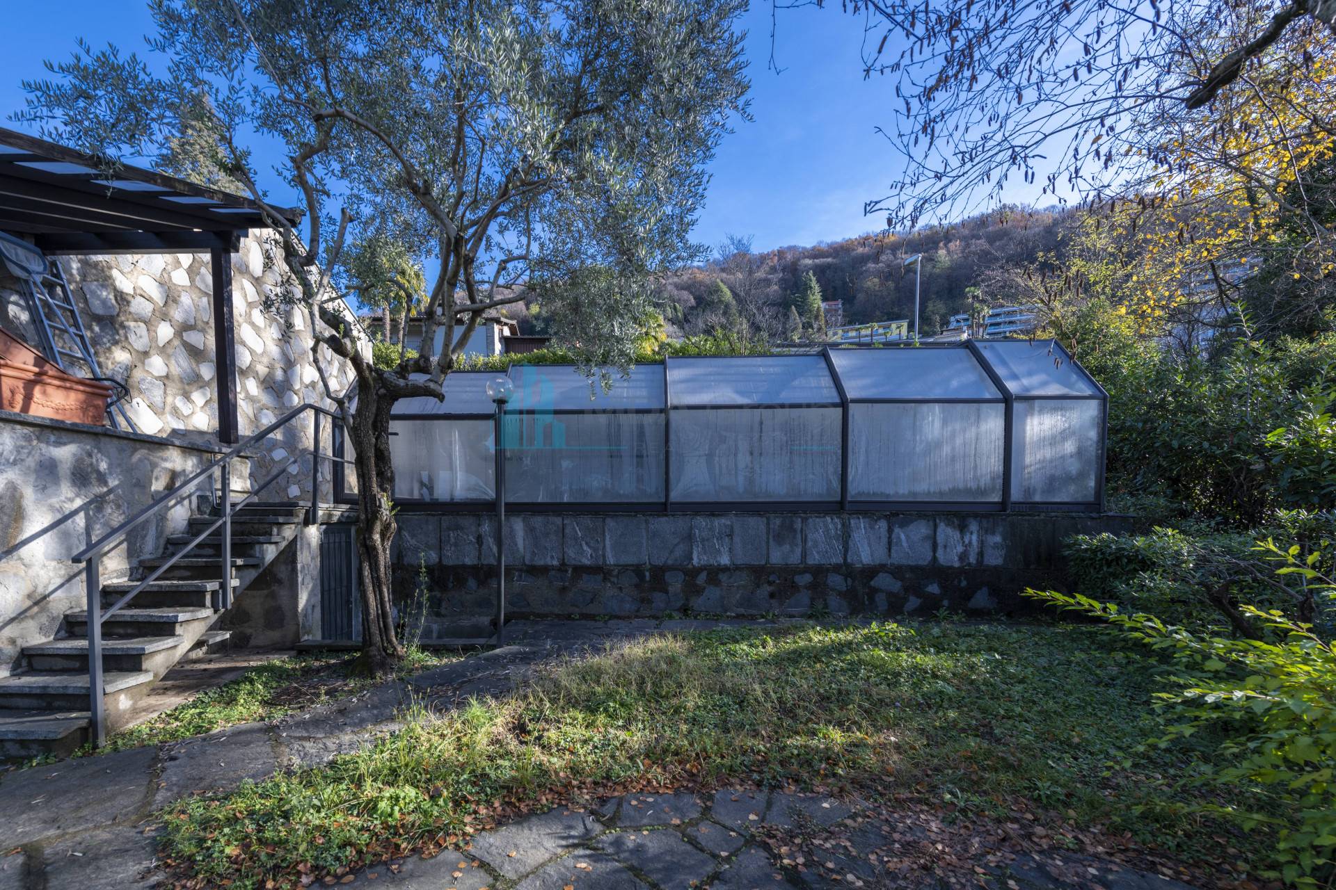 Villa in vendita a Collina d'Oro