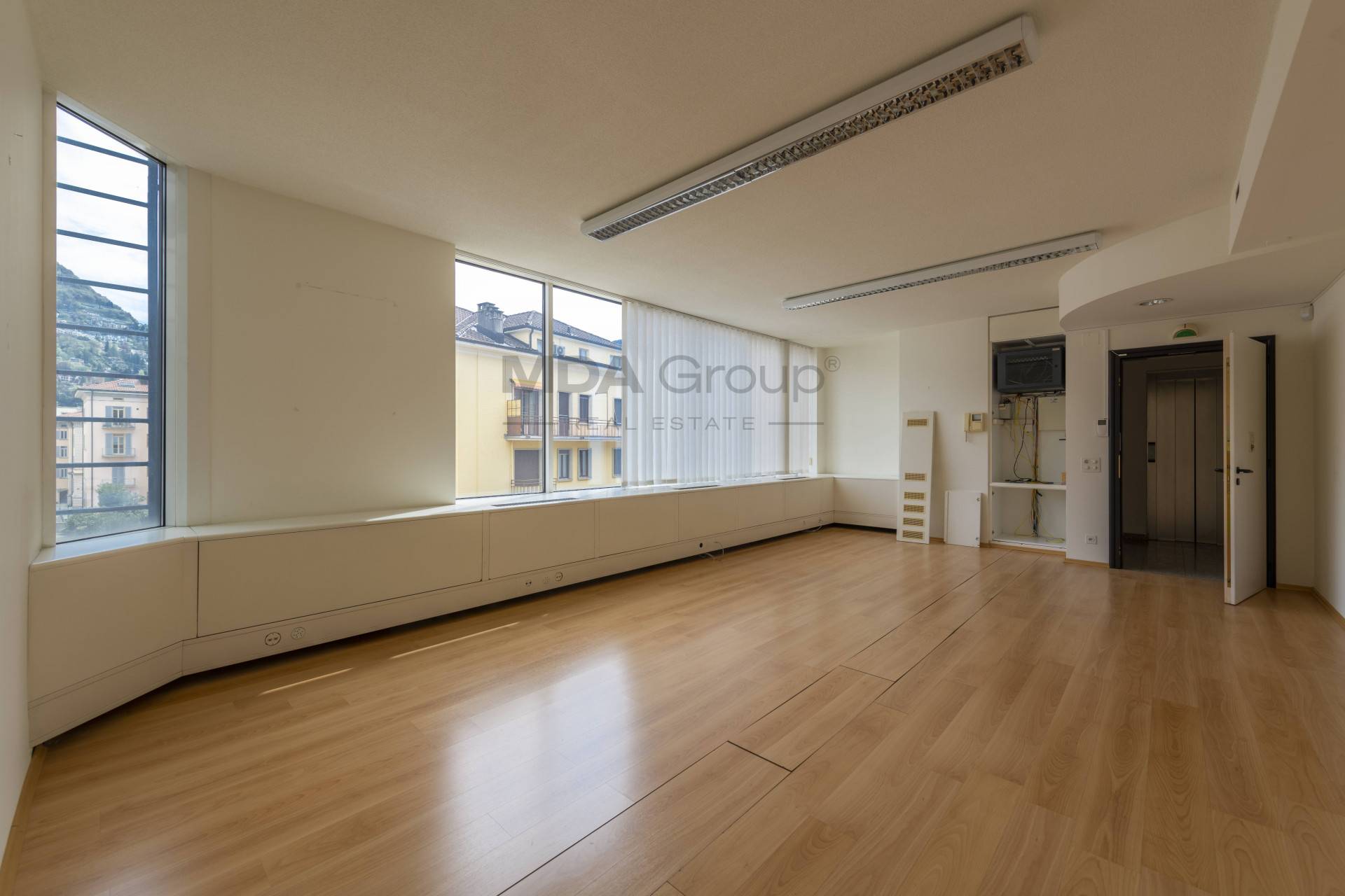 Study/Office for rent in Lugano