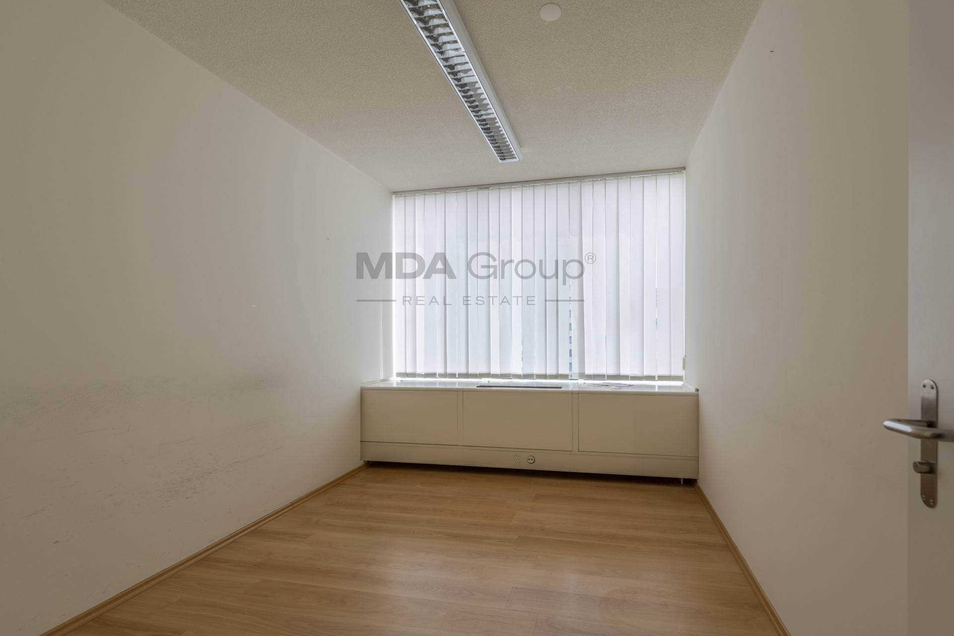 Study/Office for rent in Lugano