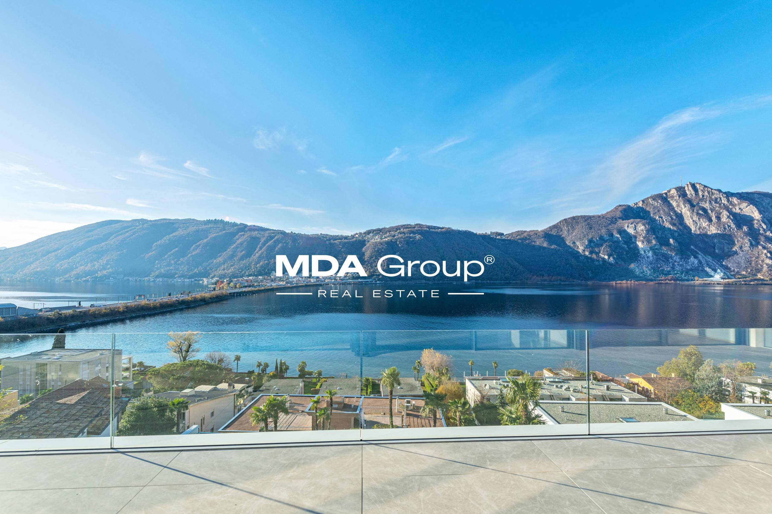 AMAZING LAKE VIEW PENTHOUSE