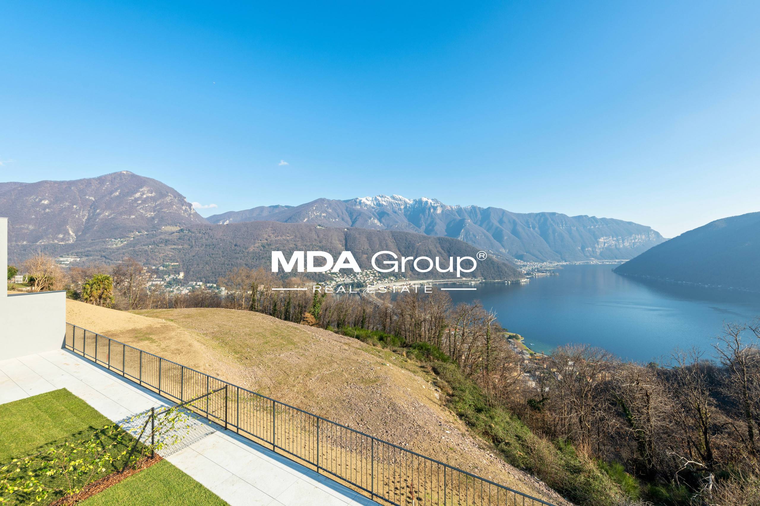 VISTA CARONA: WO DER HIMMEL DEN SEE UMARMT