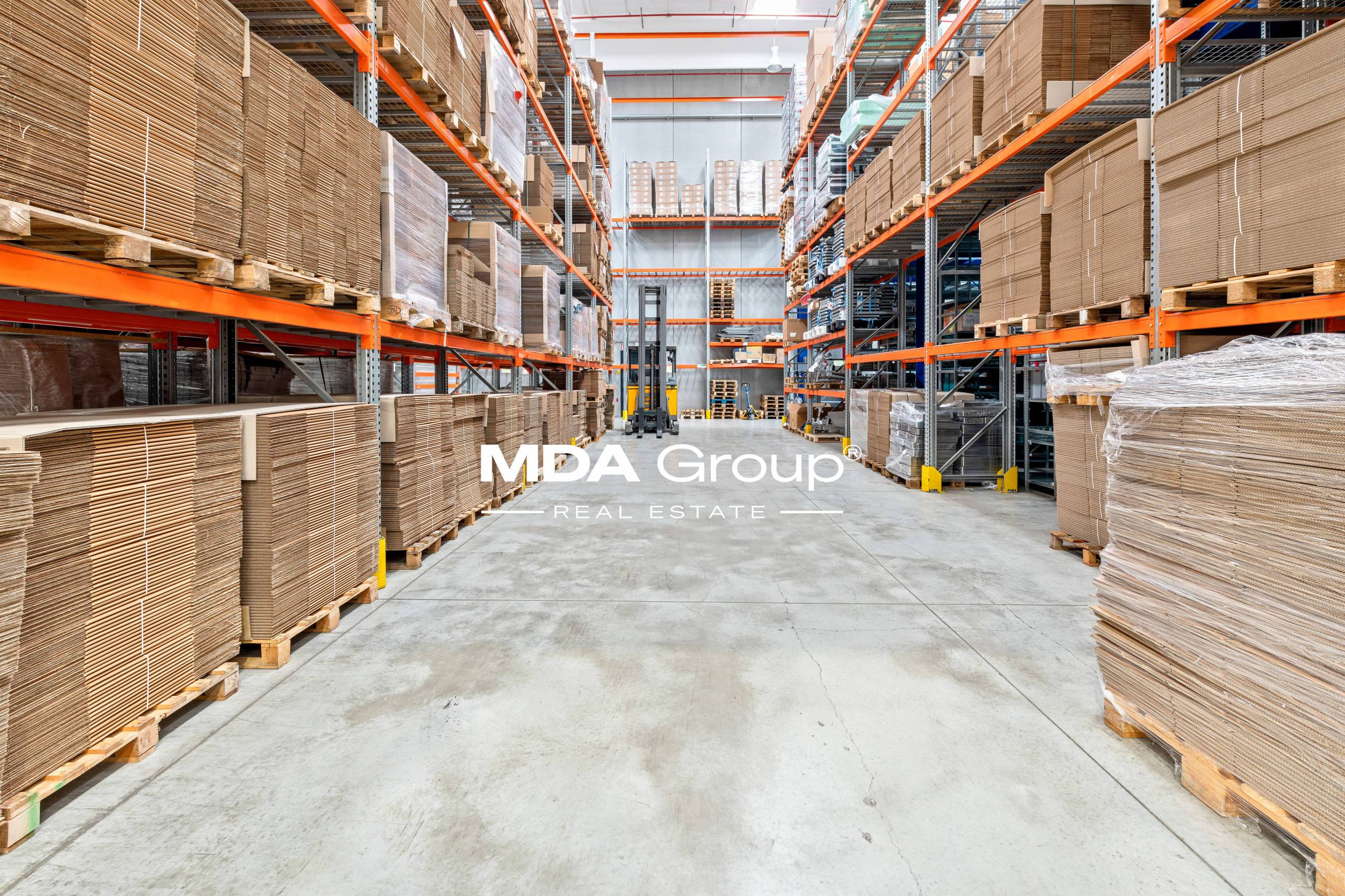 HIGH-TECH LOGISTIC WAREHOUSE