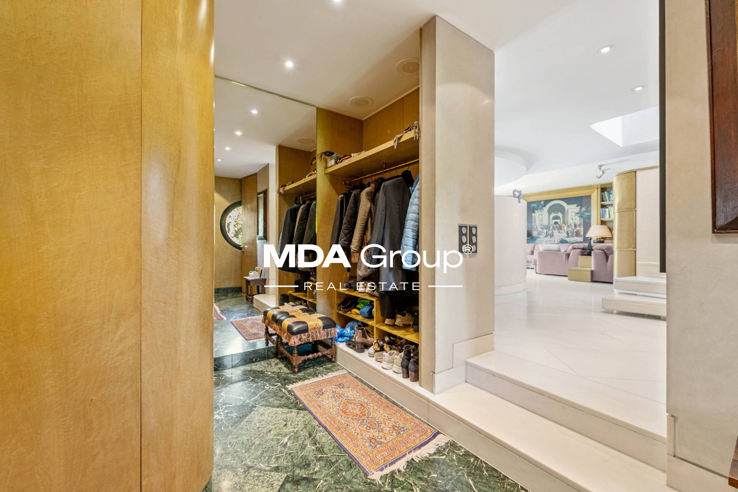 EXCLUSIVE CHARMING PROPERTY