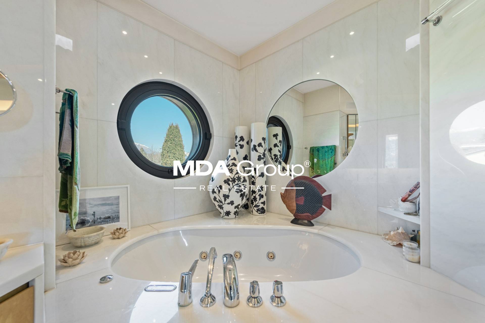 EXCLUSIVE CHARMING PROPERTY