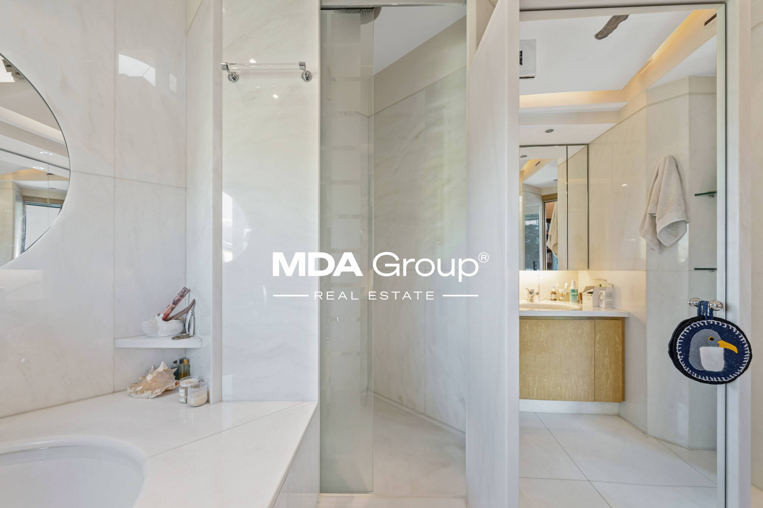 EXCLUSIVE CHARMING PROPERTY