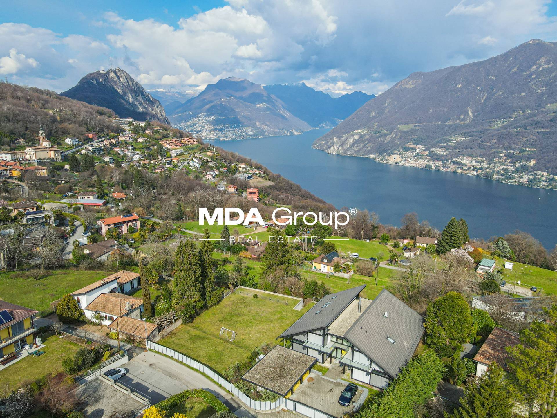 STYLISH PANORAMIC VILLA