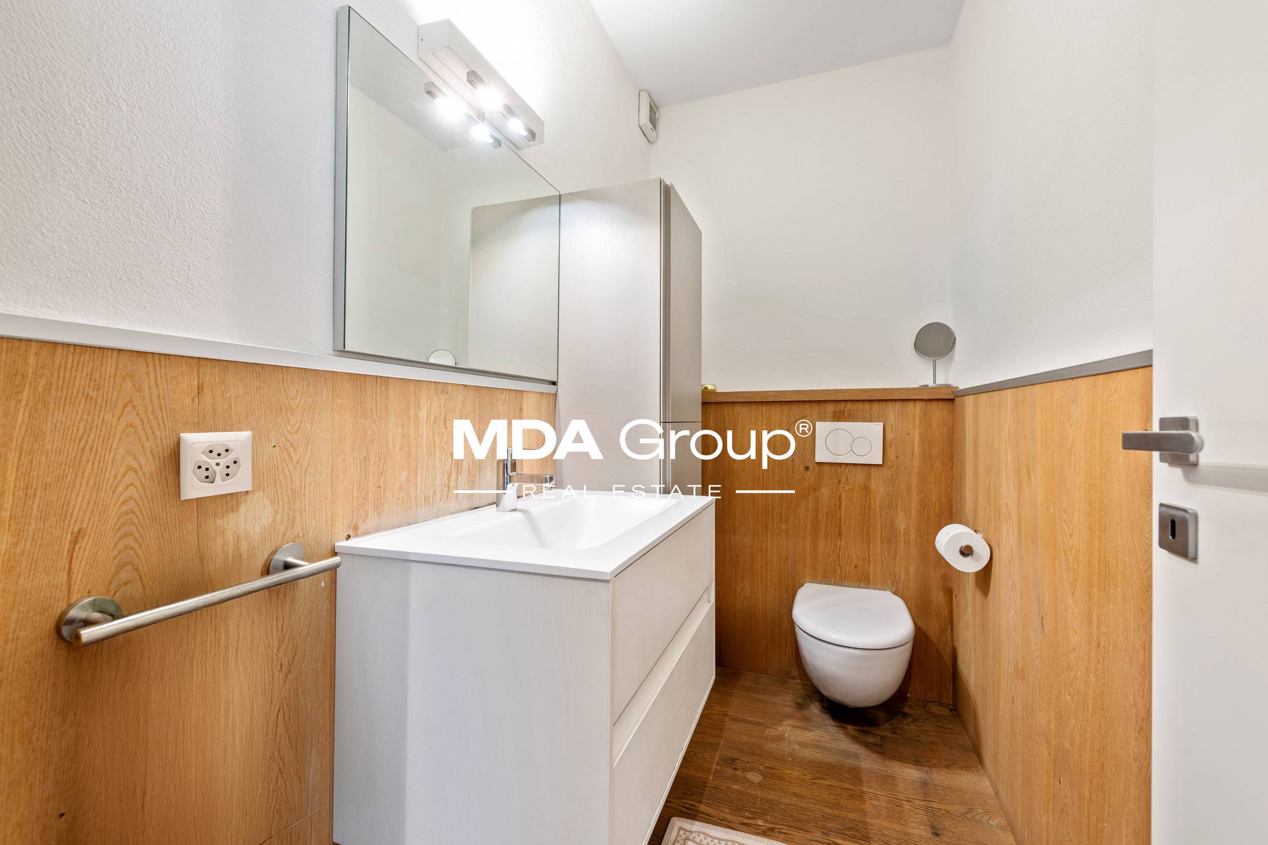 SPETTACOLARE VISTA LAGO E MONTI