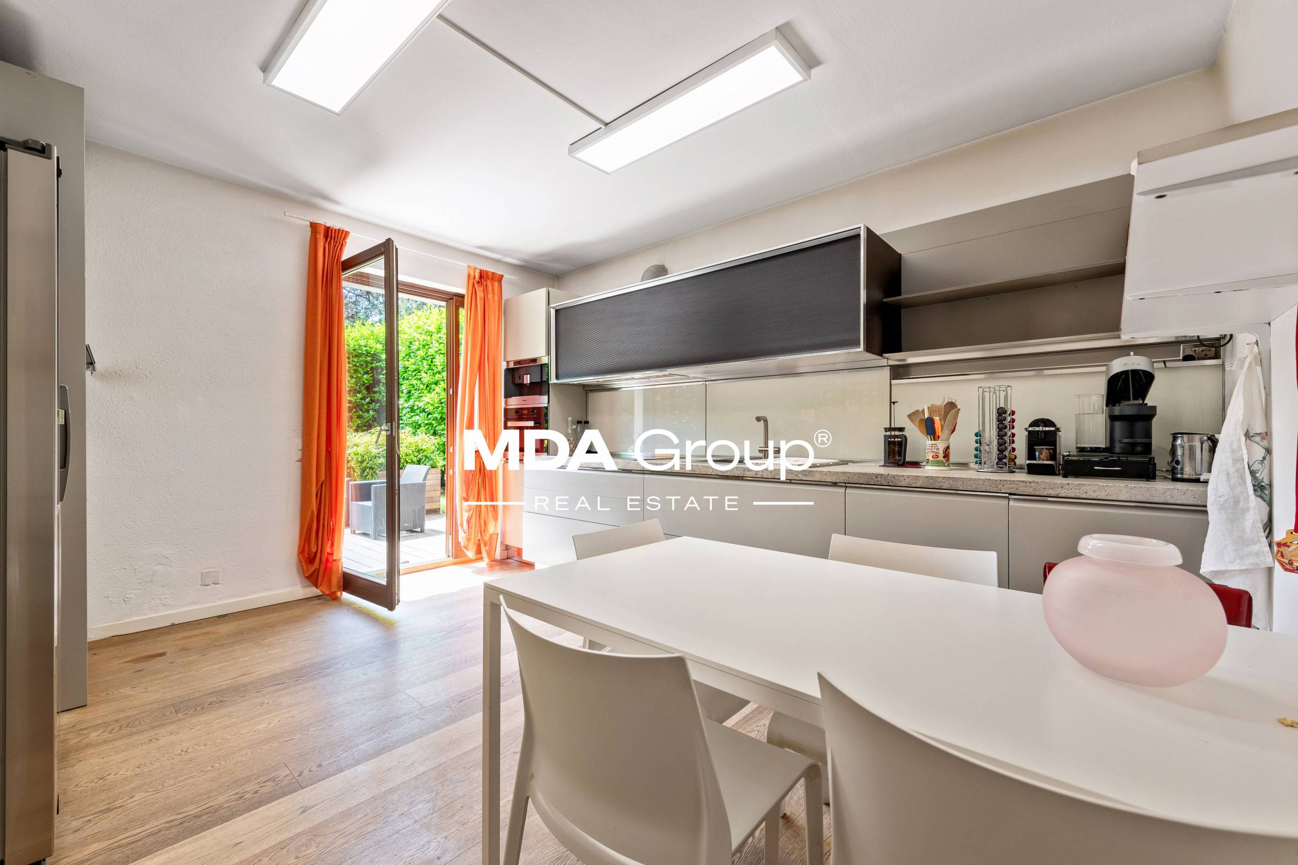 SPETTACOLARE VISTA LAGO E MONTI