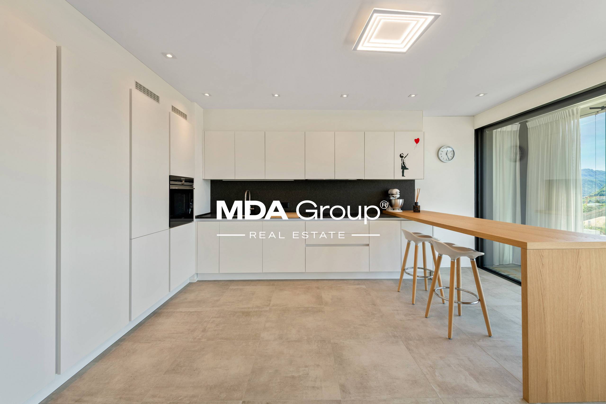 OPEN VIEW, MODERN STYLE