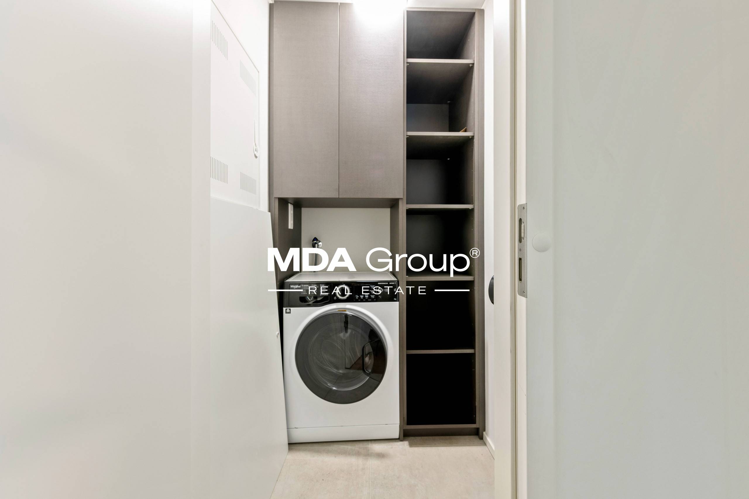 OPEN VIEW, MODERN STYLE