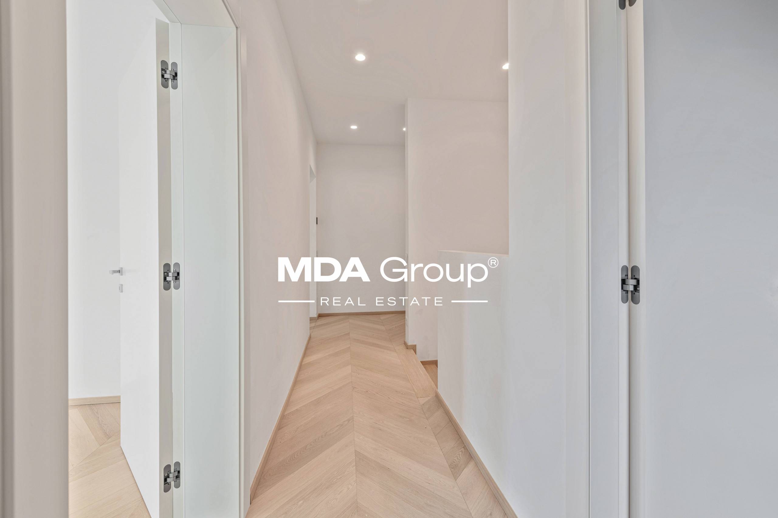 FIRST LEASE - ELEGANCE & PRIME LOCATION