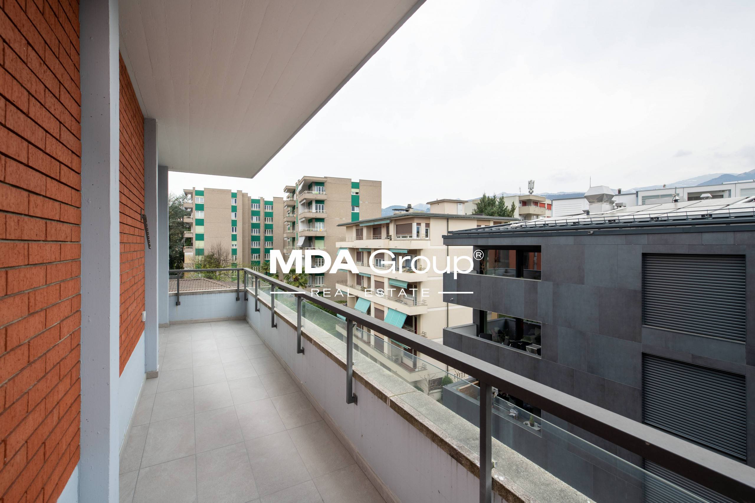 RENOVATED PENTHOUSE WITH TERRACES AND WINTER GARDEN