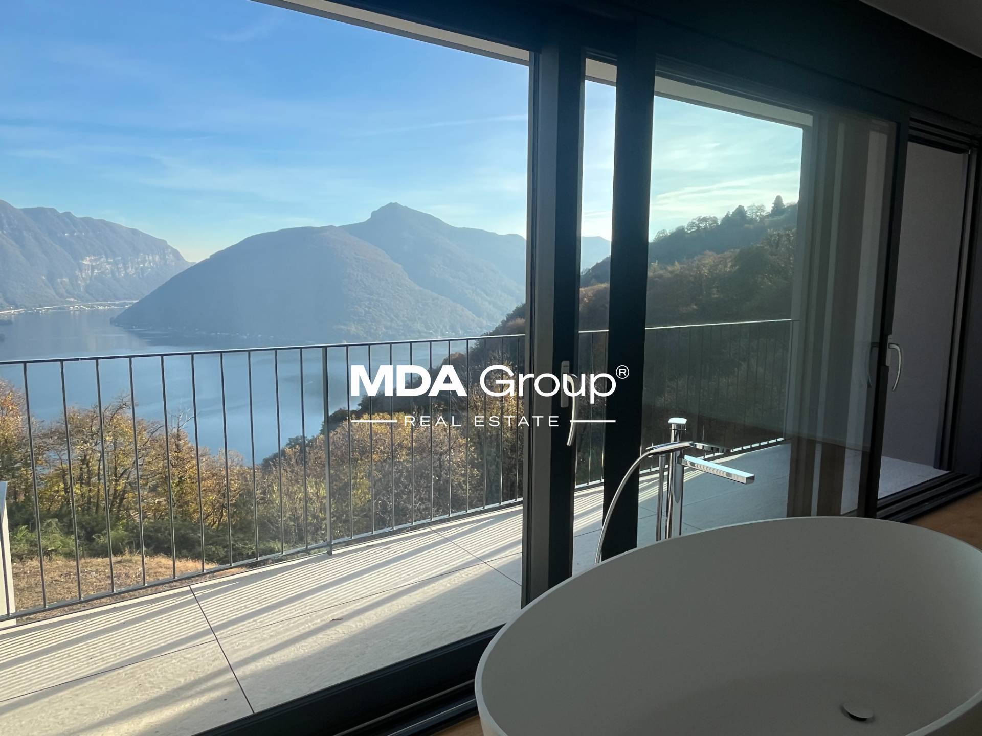 VISTA CARONA: DOVE IL CIELO ABBRACCIA IL LAGO