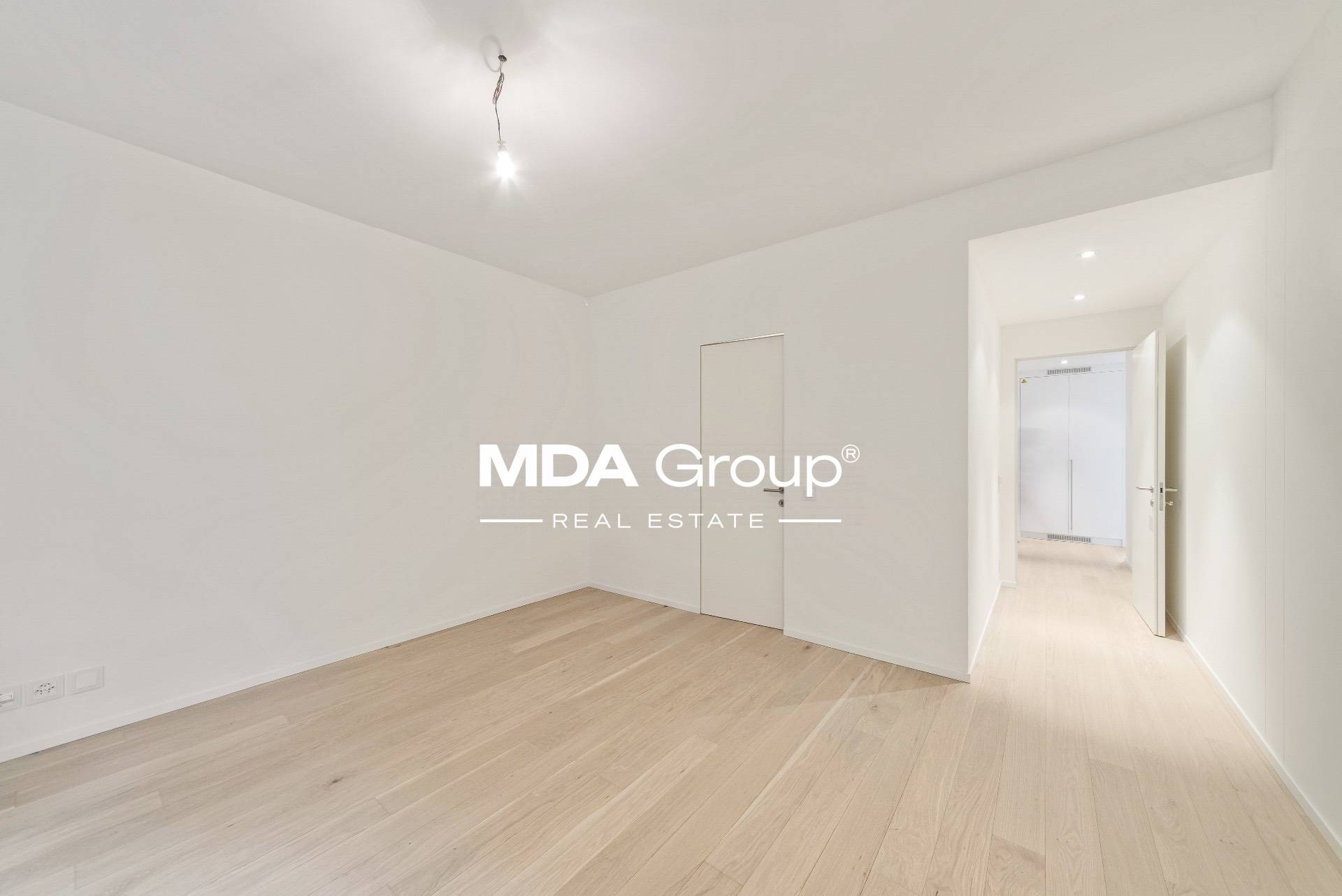 MAGNIFICO APPARTAMENTO CON GIARDINO IN ESCLUSIVO CONTESTO ALBERGHIERO