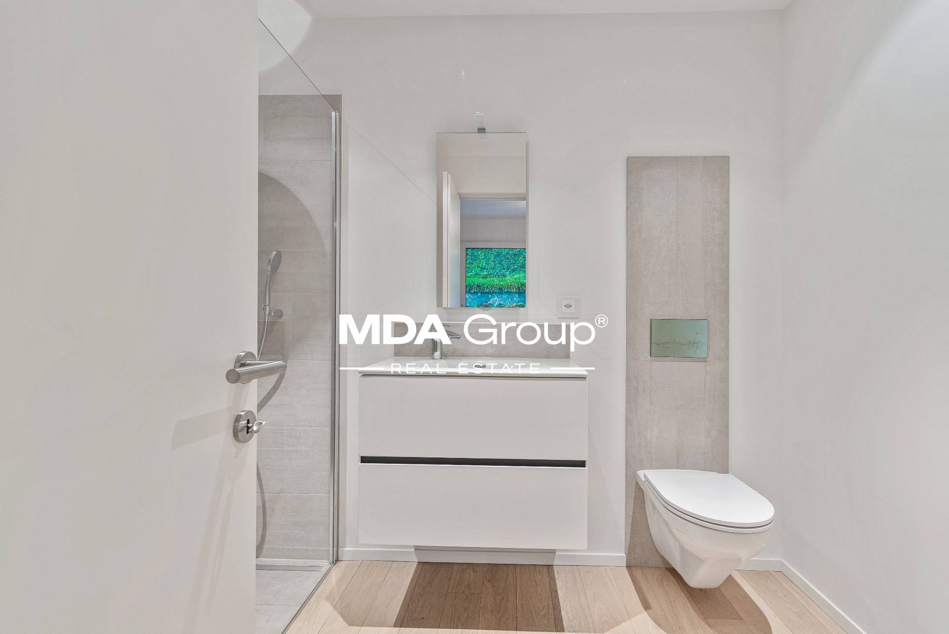 MAGNIFICO APPARTAMENTO CON GIARDINO IN ESCLUSIVO CONTESTO ALBERGHIERO