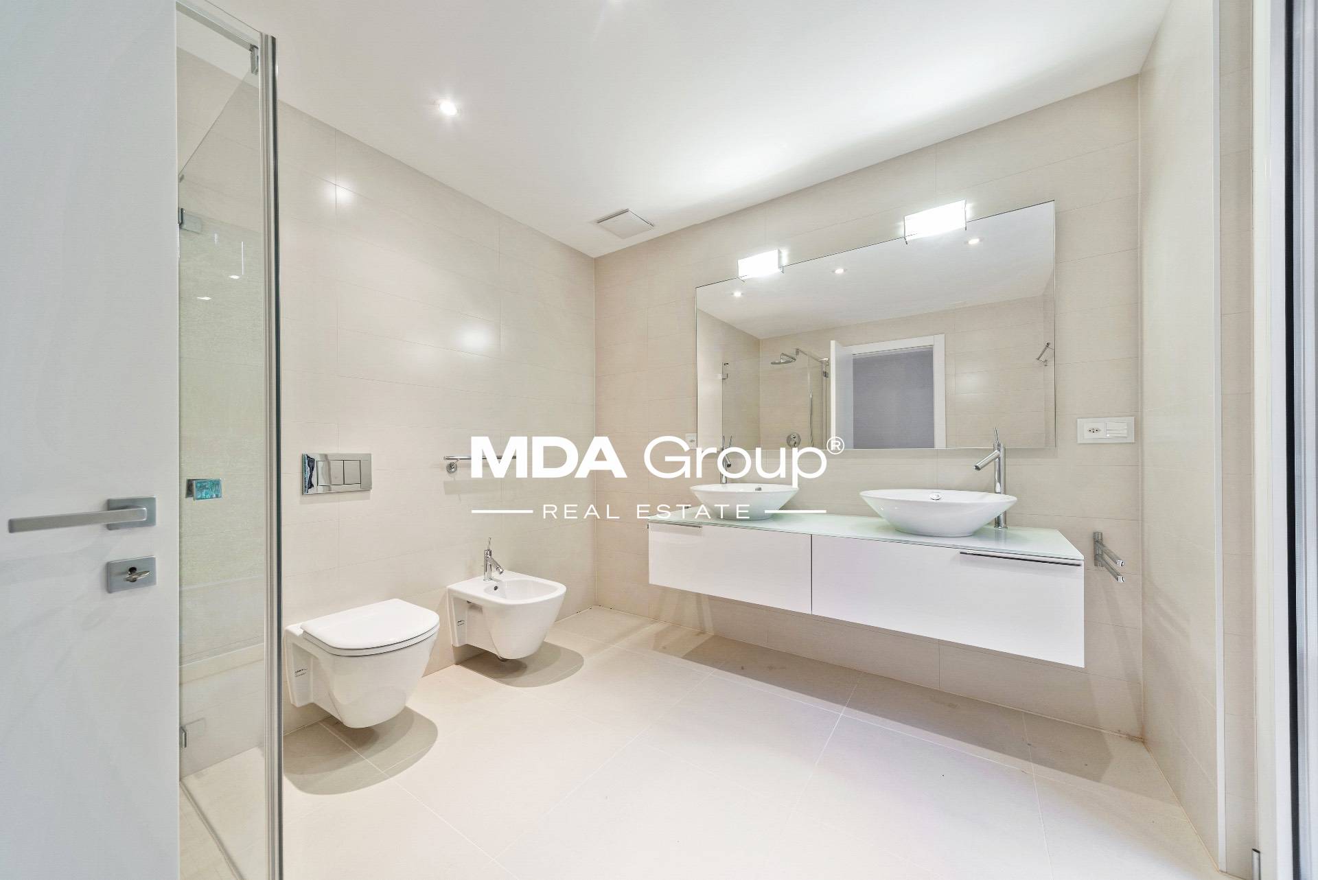 WUNDERSCHÖNE WOHNUNG IN EXKLUSIVEM HOTELAMBIENTE