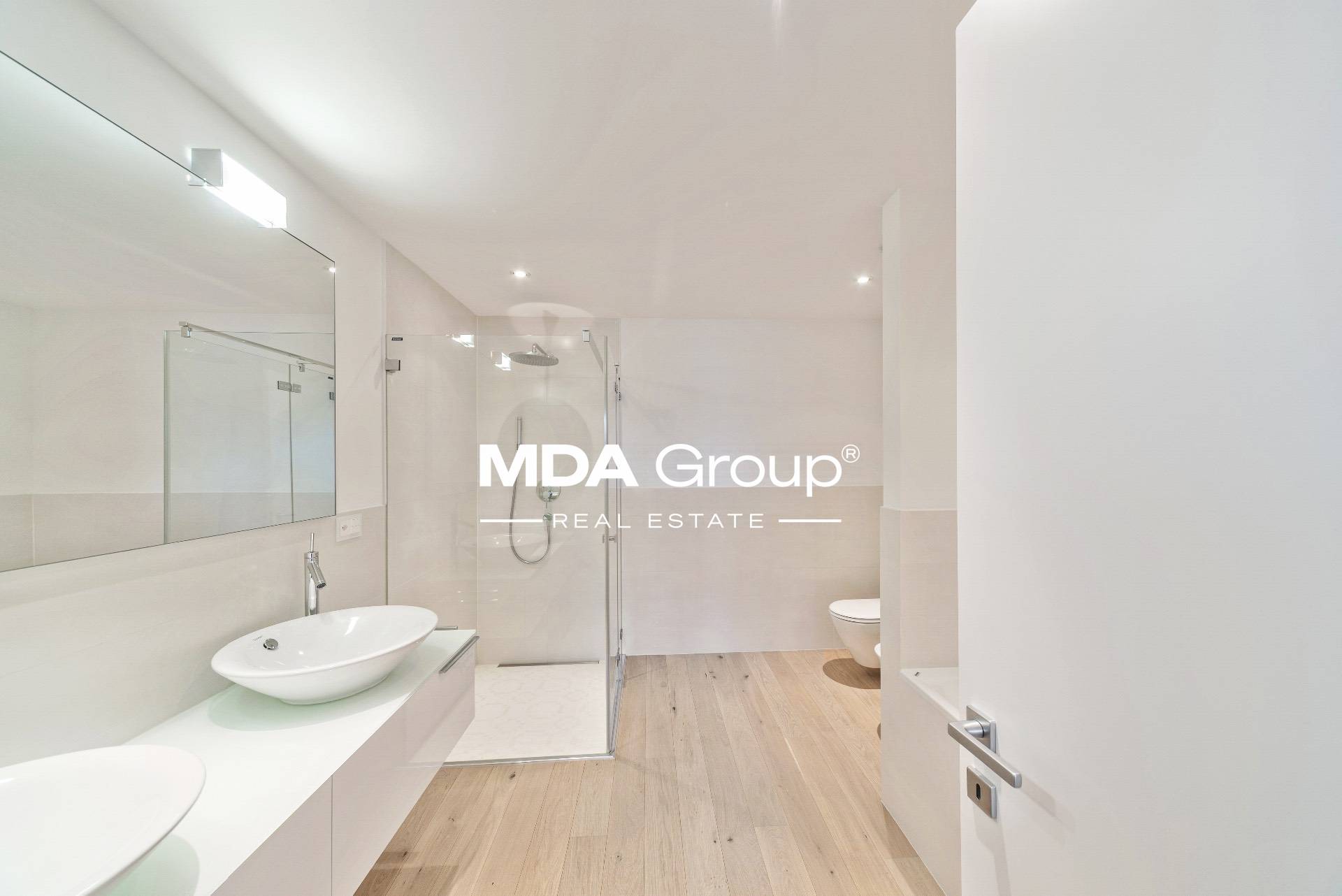 WUNDERSCHÖNE WOHNUNG IN EXKLUSIVEM HOTELAMBIENTE