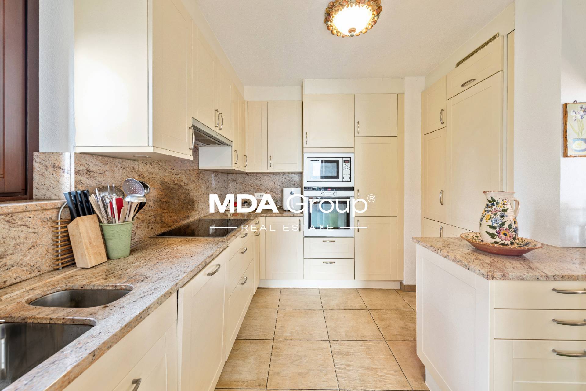 TIMELESS HERITAGE, CONTEMPORARY LIVING