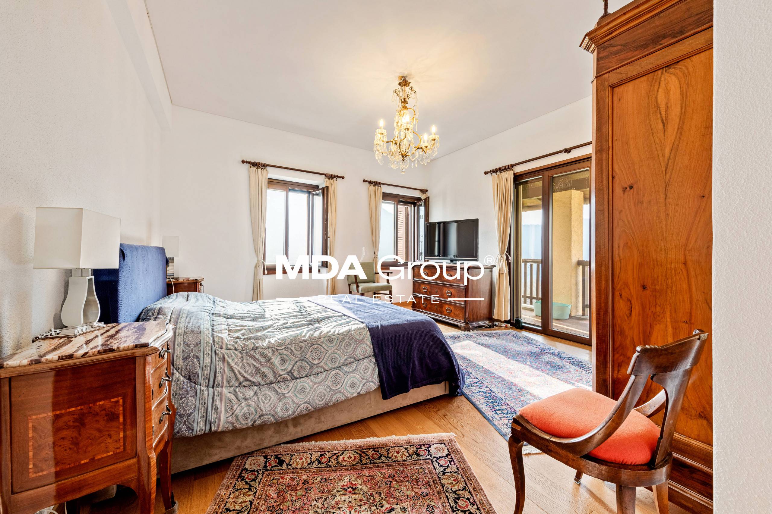 TIMELESS HERITAGE, CONTEMPORARY LIVING