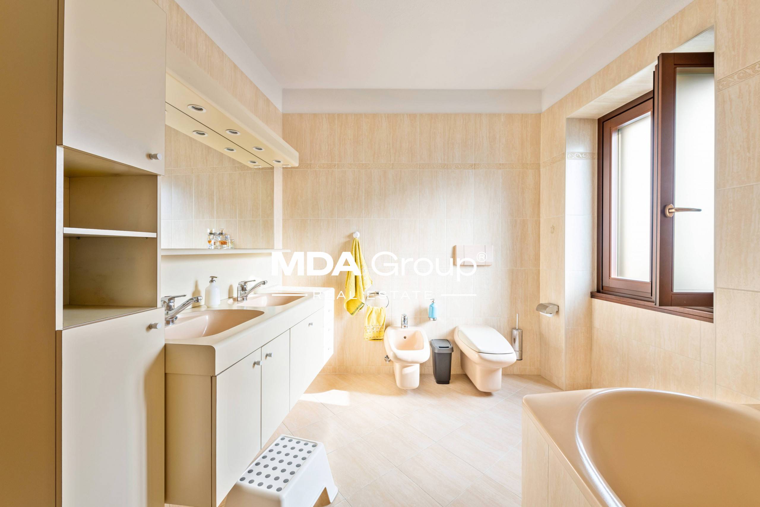 TIMELESS HERITAGE, CONTEMPORARY LIVING