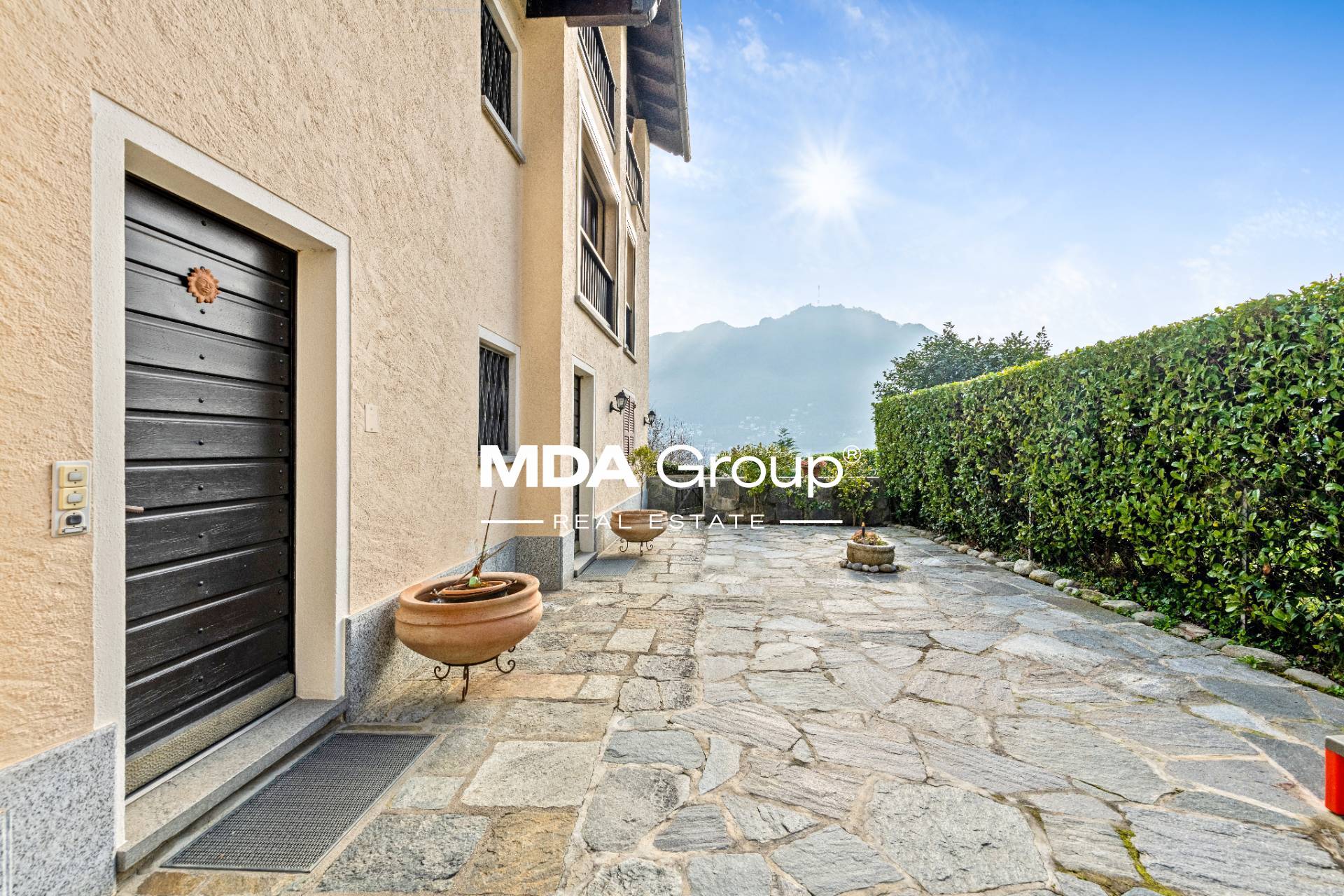 TIMELESS HERITAGE, CONTEMPORARY LIVING