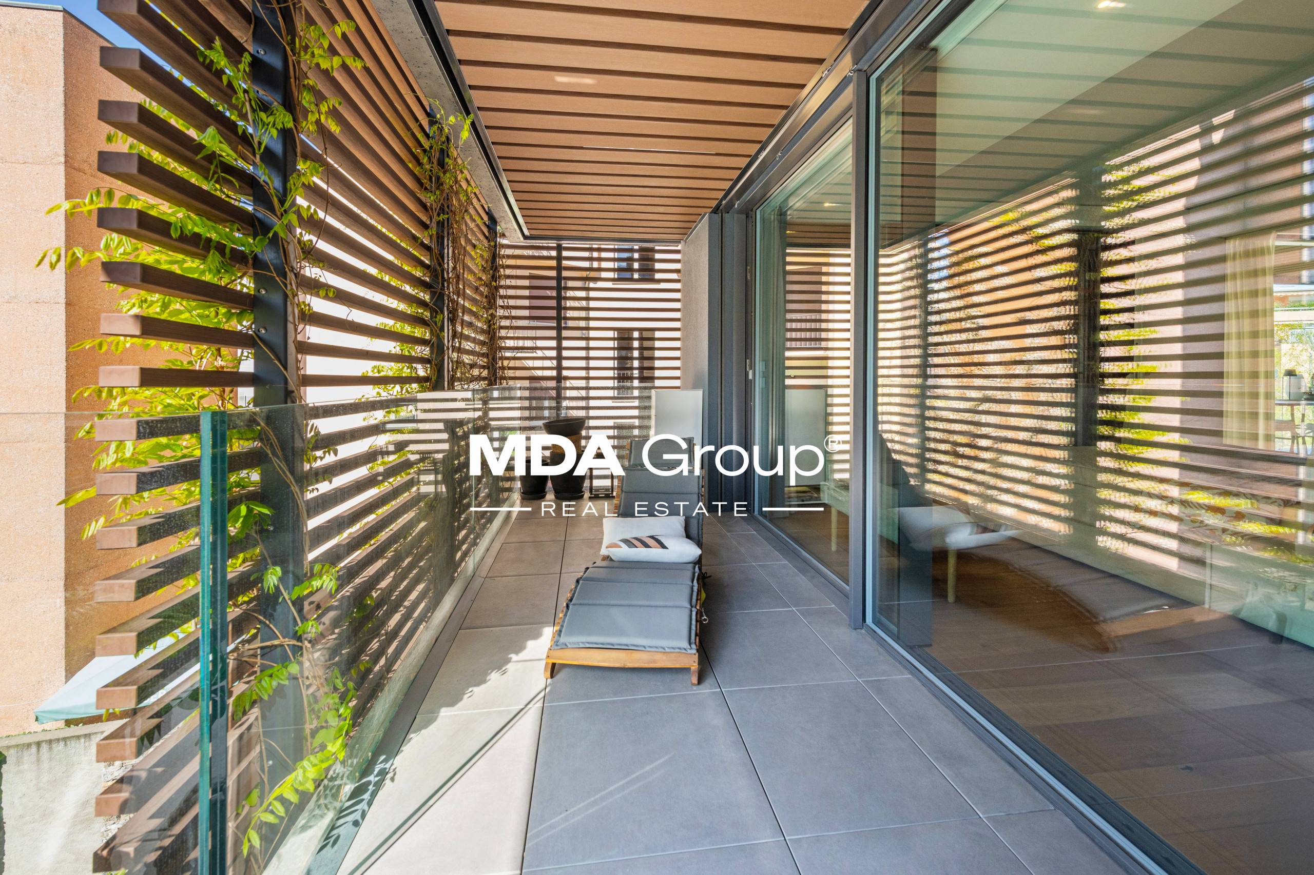 MODERNITÀ A DUE PASSI DAL LAGO