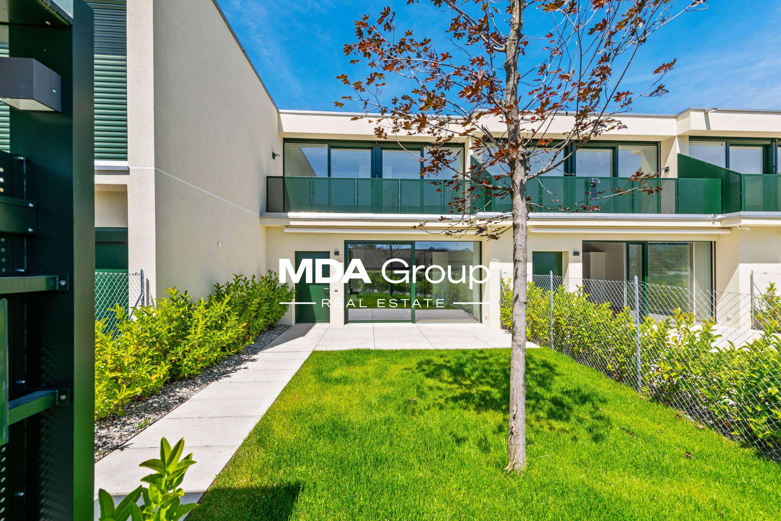 NUOVA VILLETTA SEMI-INDIPENDENTE CON GIARDINO