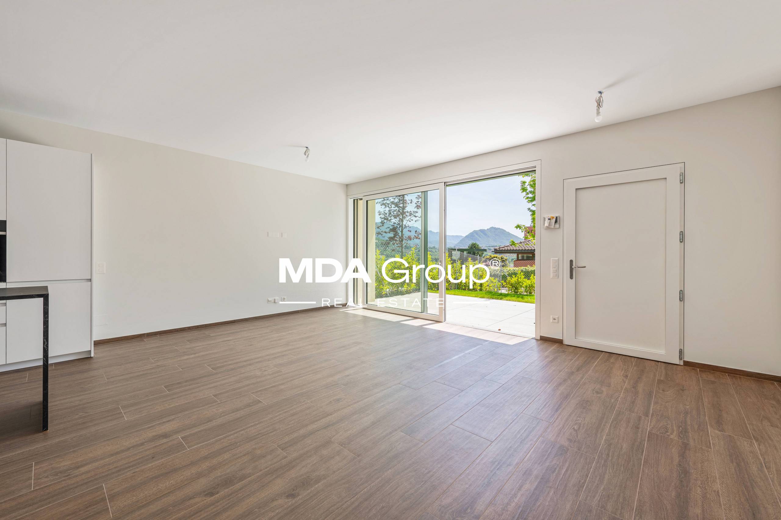 VILLETTA CON GIARDINO IN CONTESTO RESIDENZIALE