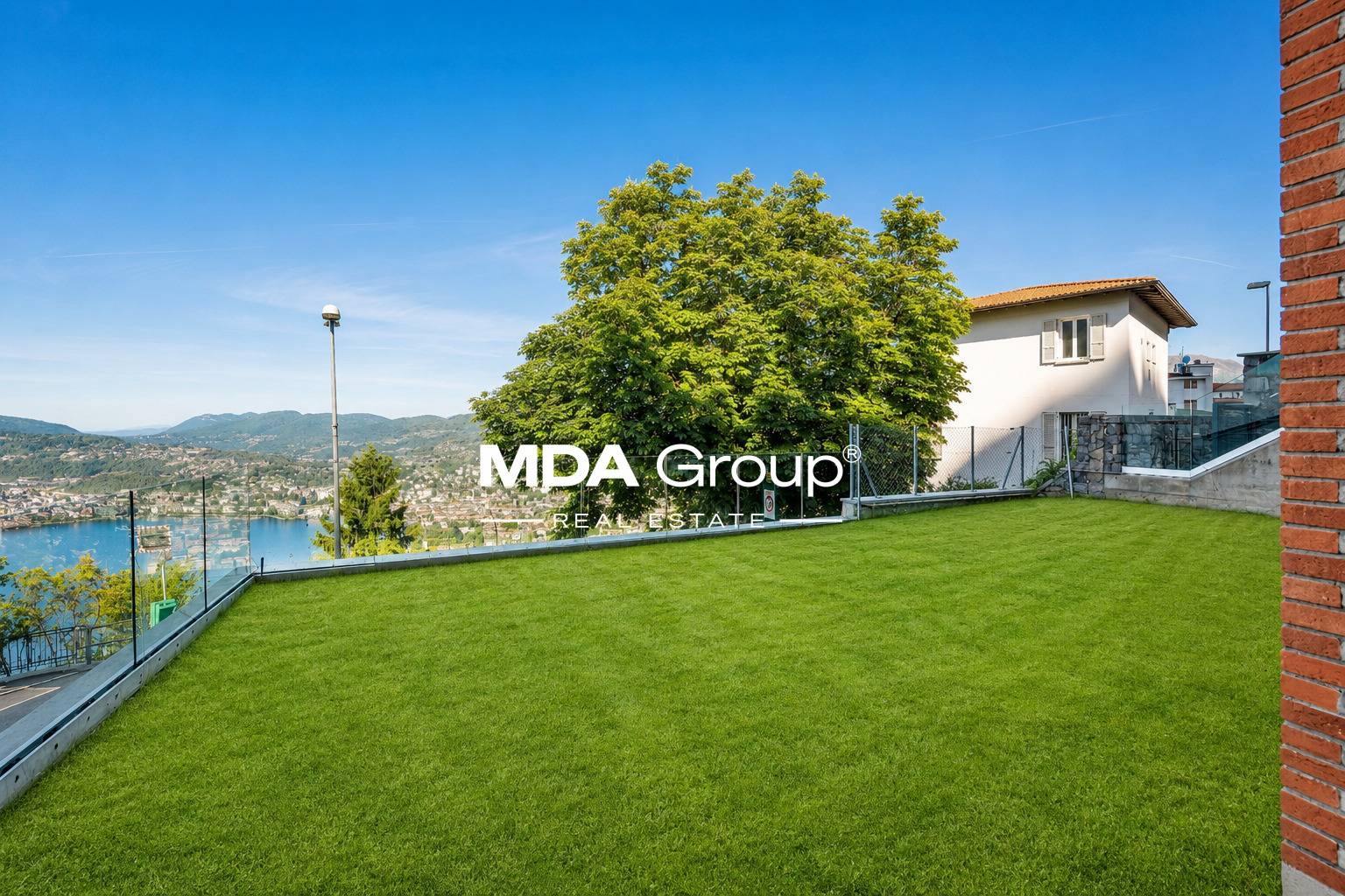 VILLA CON VISTA LAGO VERA!