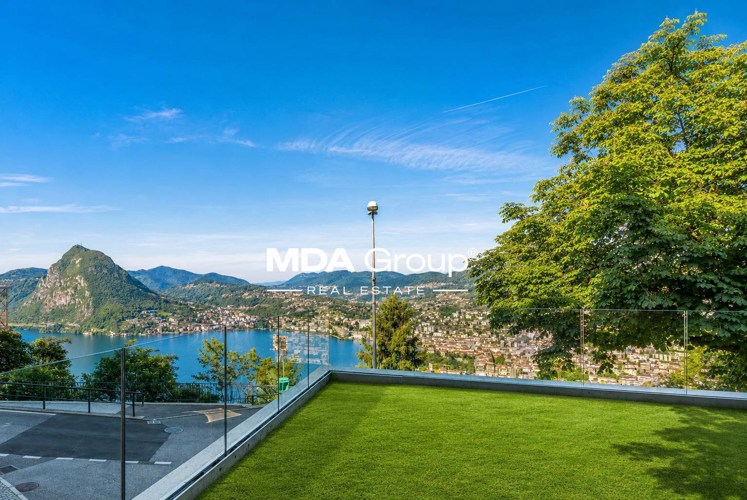 VILLA CON VISTA LAGO VERA!