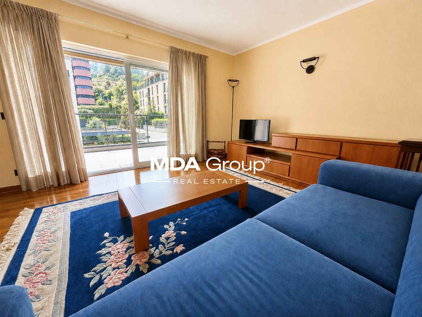 50 M DAL LAGO - CENTRALE - 53M2 TERRAZZO