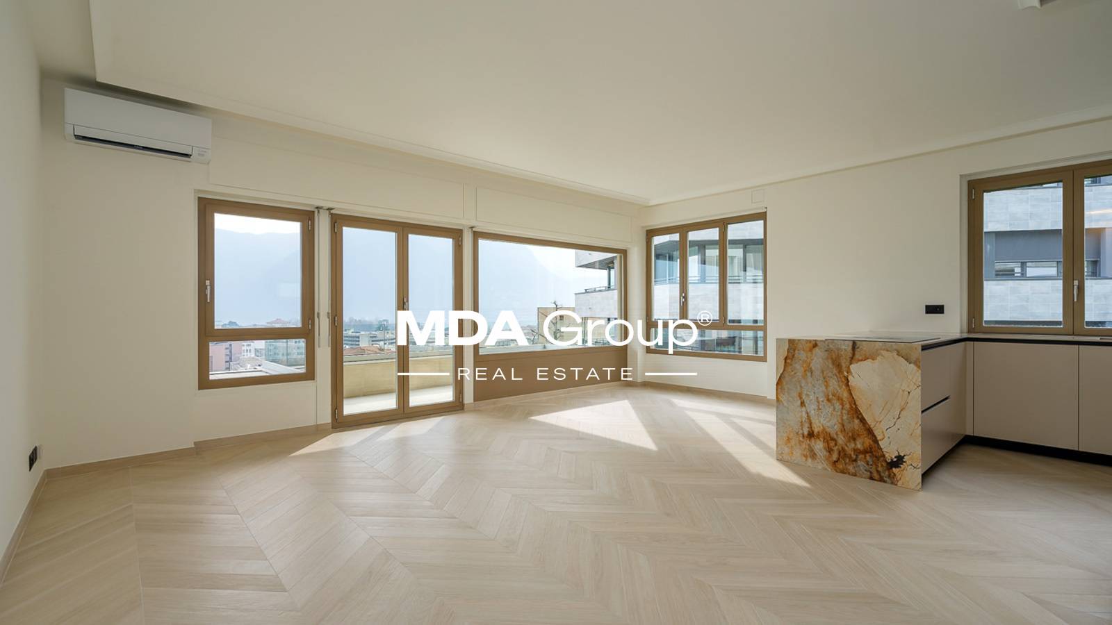 UNA TERRAZZA PANORAMICA CENTRALISSIMA