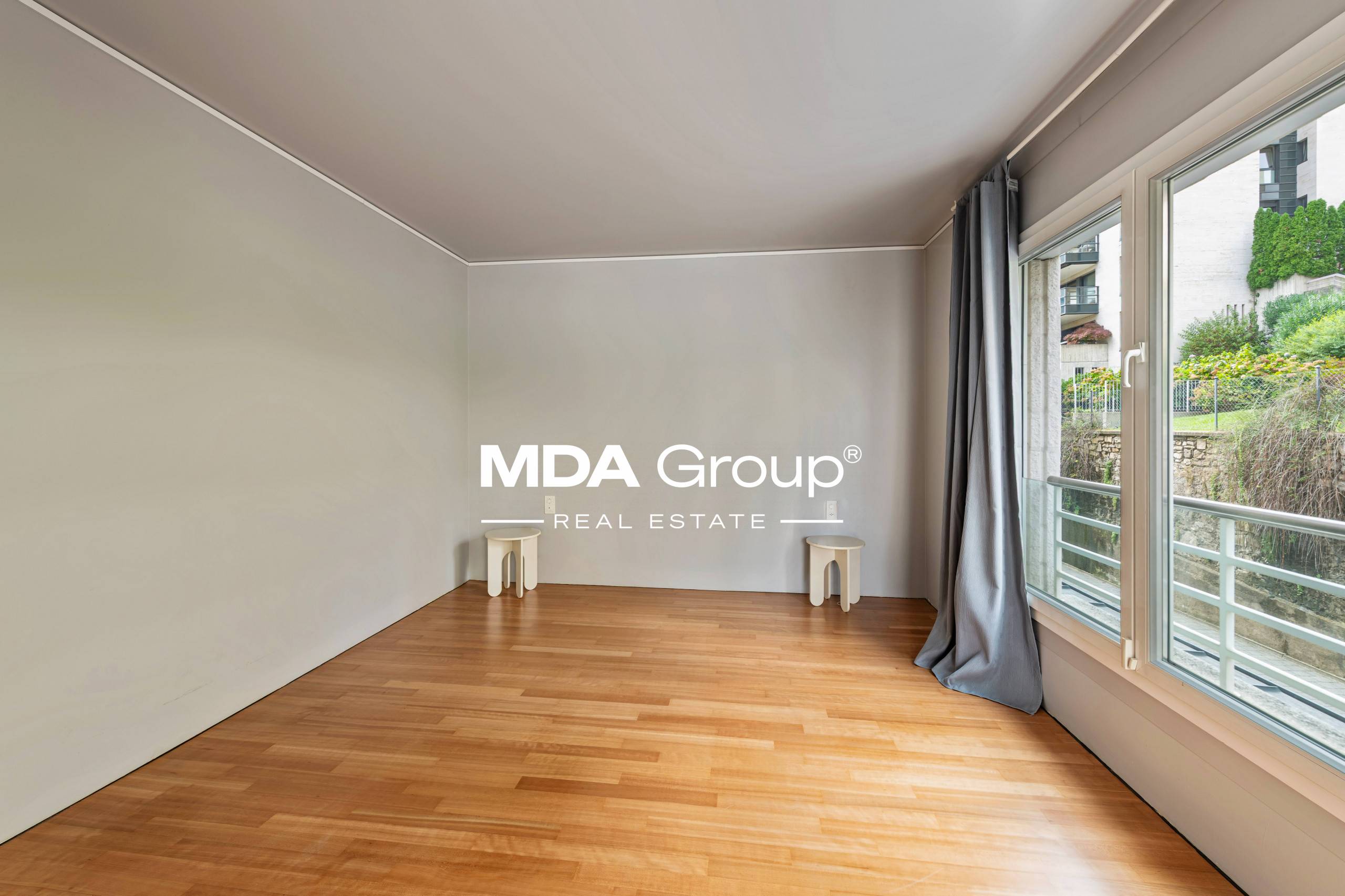 4 locali centrale con vista lago